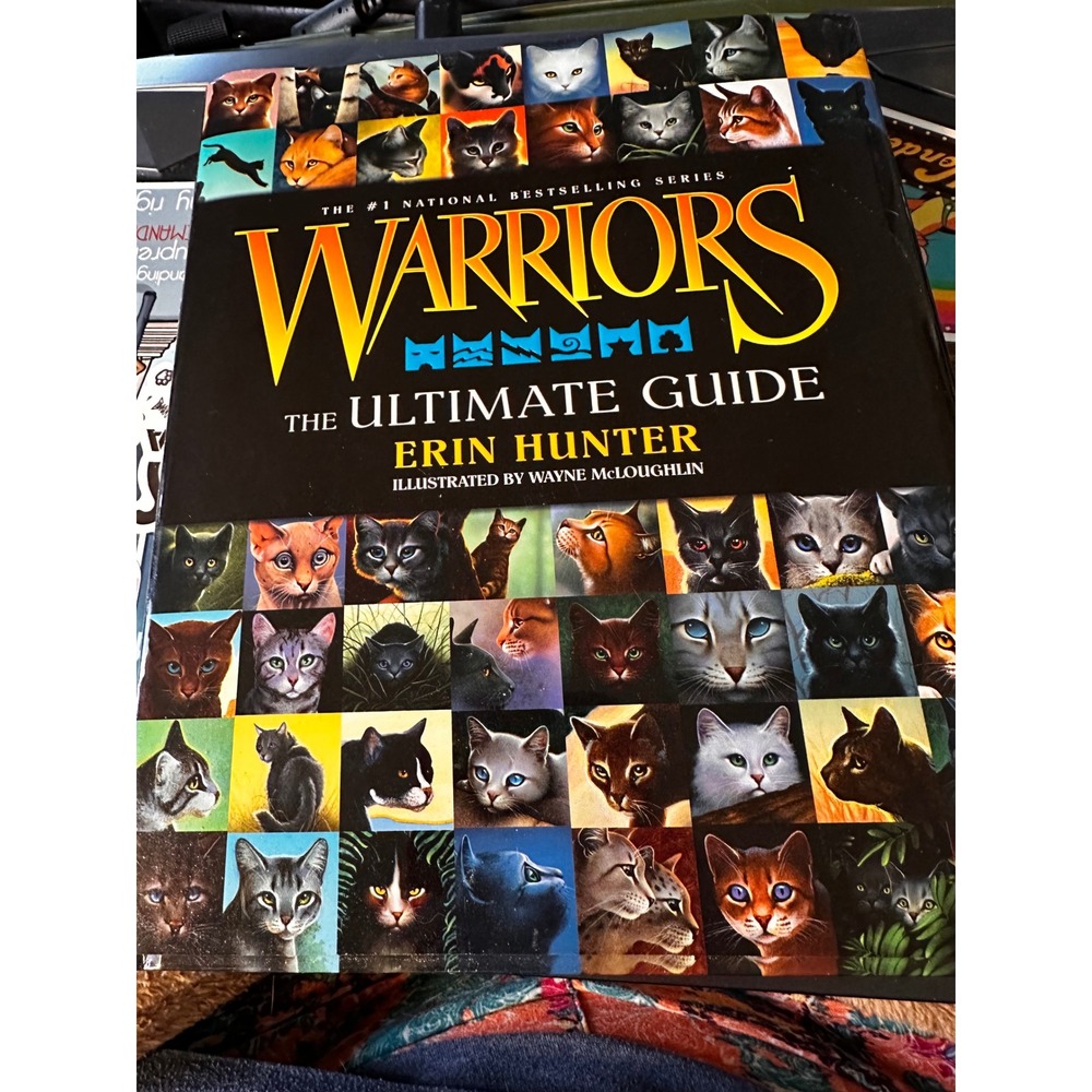 Warriors The Ultimate Guide by Erin Hunter Overisize‎ Hardback Full Color